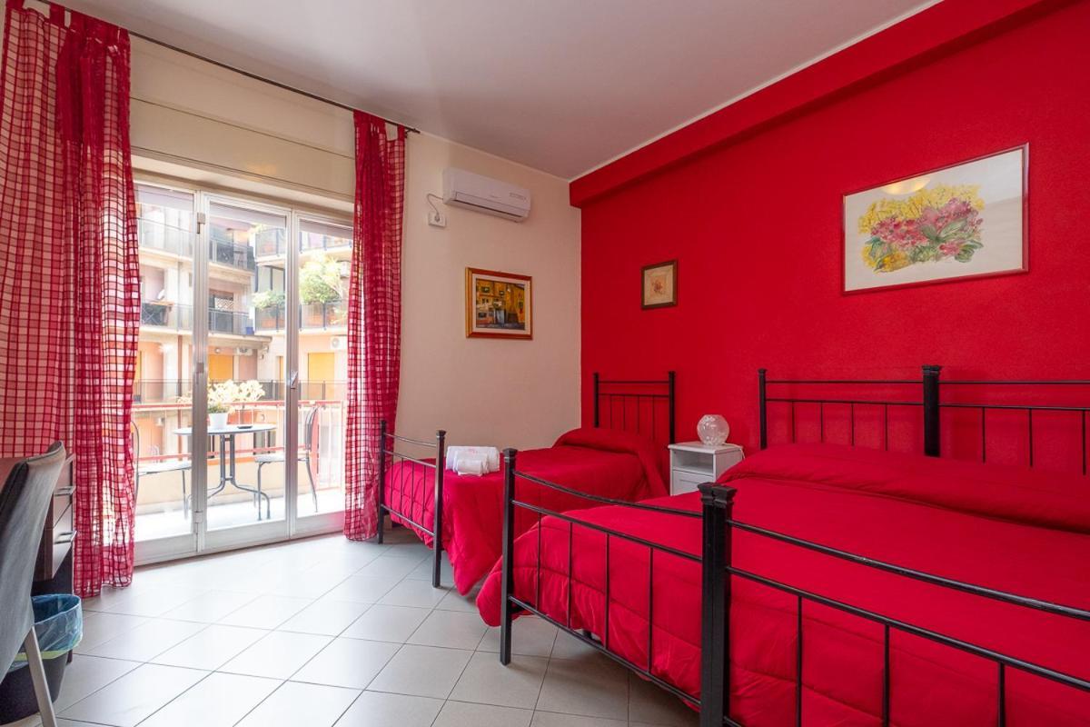 Le Ciminiere Couette-café Catane